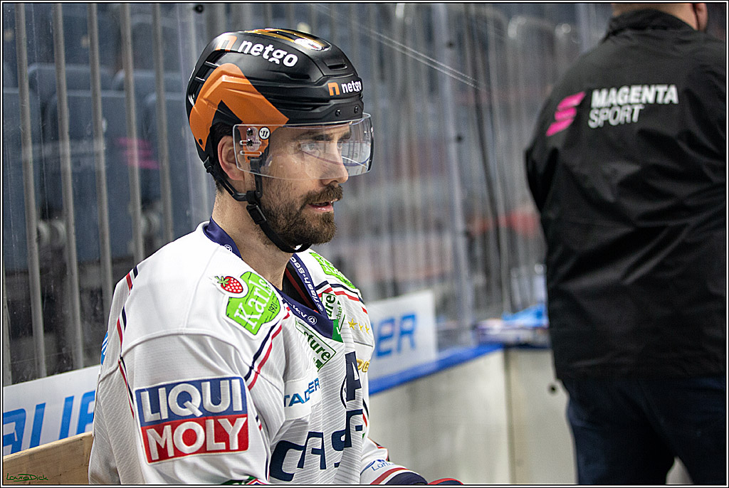 PENNY DEL; Koelner Haie- Eisbaeren Berlin; Koeln, 28.12.2021